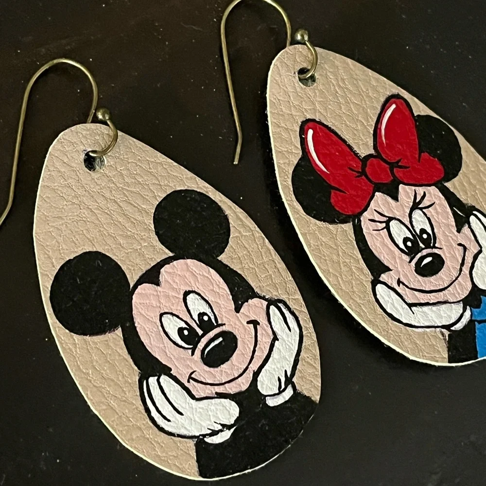 HAND PAINTED Unique Cartoon earrings!! - Picture 3 of 6